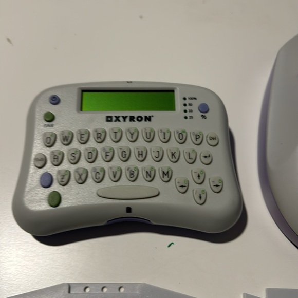 Xyron Design Runner bundle - Picture 3 of 6